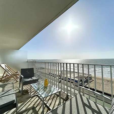 T3 Face A Avec Terrasse Et Parking Prive, 4 Couchages - Fr-1-245-97