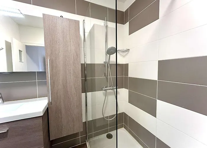 Apartment T3 Face A Avec Terrasse Et Parking Prive, 4 Couchages - Fr-1-245-97