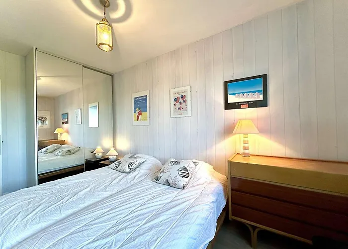 T3 Face A Avec Terrasse Et Parking Prive, 4 Couchages - Fr-1-245-97 Apartment *